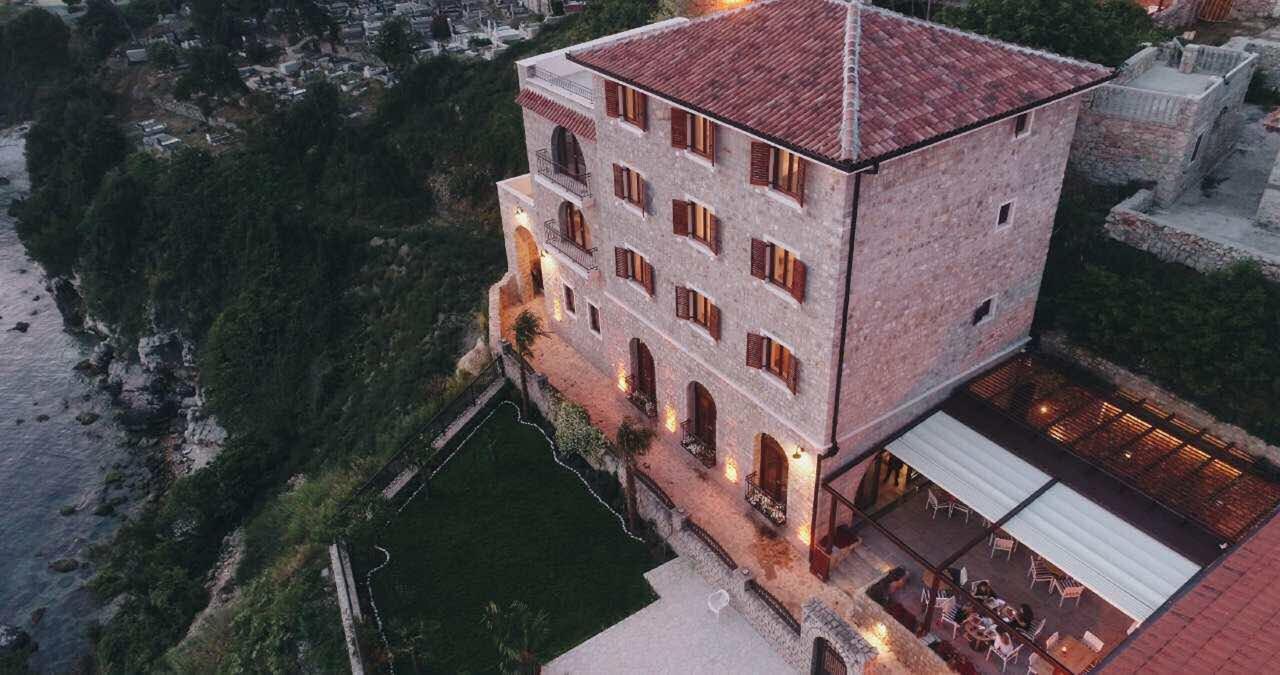 Hotel Pirate Old Town Ulcinj Exterior photo