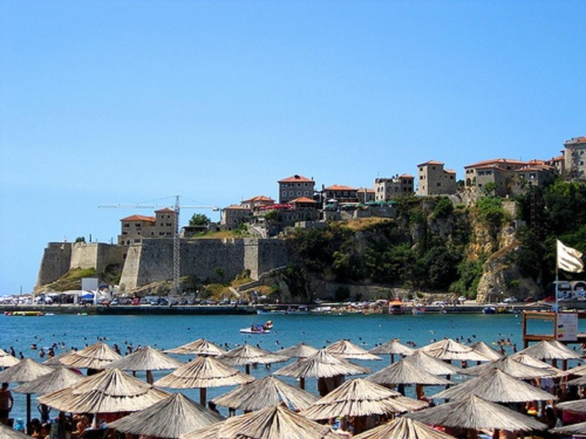 Hotel Pirate Old Town Ulcinj Exterior photo